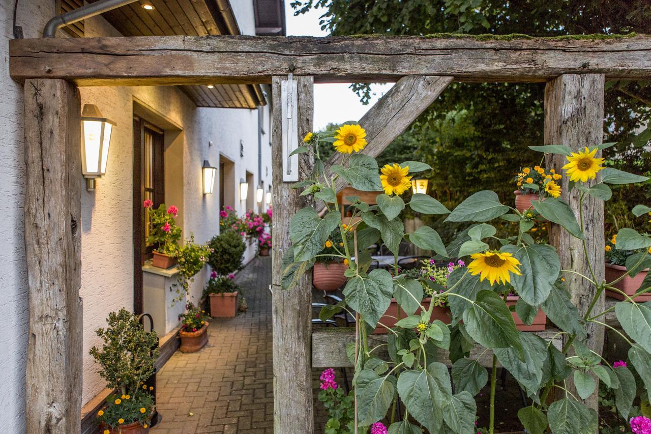 Gasthof Im Almetal Bueren  Exterior photo